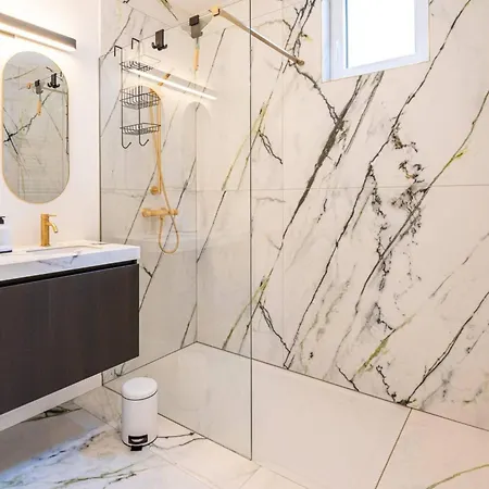 Renovated Art Deco With Vintage Elements Lejlighed Oostende