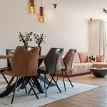 アパート Renovated Art Deco With Vintage Elements オステンド