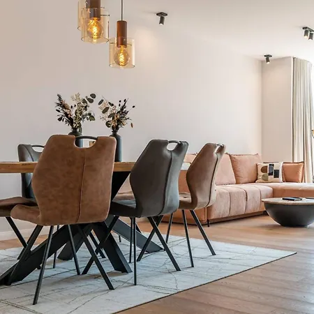 شقة Renovated Art Deco With Vintage Elements أوستيند