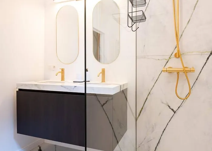 Apartamento Renovated Art Deco With Vintage Elements