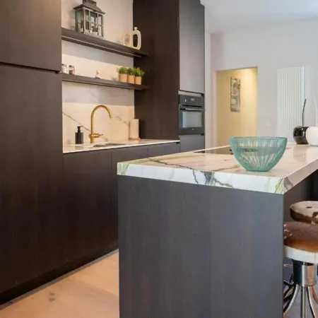 Renovated Art Deco With Vintage Elements Oostende