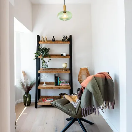 Apartment Renovated Art Deco With Vintage Elements