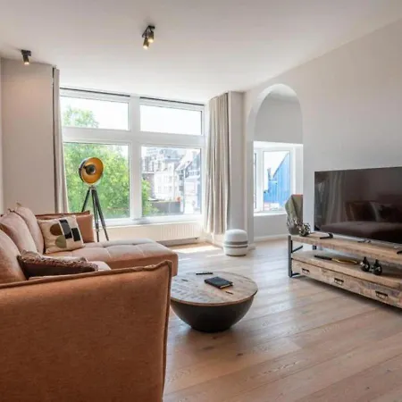 Apartment Renovated Art Deco With Vintage Elements Ostend